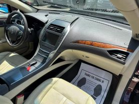 2013 LINCOLN MKZ SEDAN 4-CYL, HYBRID, 2.0 LITER HYBRID SEDAN 4D