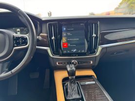 2019 VOLVO S90 SEDAN 4-CYL, DRIVE-E, TURBO, SUPERCHARGED, 2.0 LITER T6 MOMENTUM SEDAN 4D