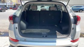 2017 HYUNDAI TUCSON SUV 4-CYL, 2.0 LITER SE SPORT UTILITY 4D