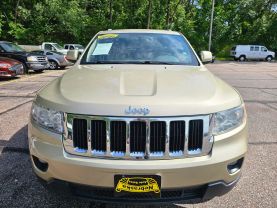 2011 JEEP GRAND CHEROKEE SUV V6, FLEX FUEL, 3.6 LITER LAREDO SPORT UTILITY 4D
