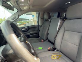 2021 Chevrolet Silverado 1500 Crew Cab - Image 11