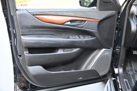 2017 CADILLAC ESCALADE ESV SUV V8, 6.2 LITER LUXURY SPORT UTILITY 4D
