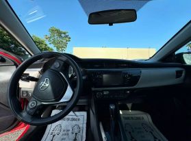 2015 TOYOTA COROLLA SEDAN 4-CYL, 1.8 LITER LE PLUS SEDAN 4D