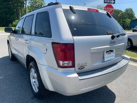 2010 Jeep Grand Cherokee - Image 15