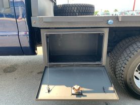 2012 FORD F550 SUPER DUTY CREW CAB 9FT FLATBED GOOSENECK TRUCK FLATBED TRUCKS V8, TURBO DIESEL, 6.7 LITER 176" W.B. 4D - Eddies Auto Sales