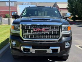 2018 GMC SIERRA 3500 HD CREW CAB PICKUP V8, TURBO DSL, 6.6L DENALI PICKUP 4D 8 FT