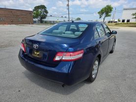 2010 Toyota Camry - Image 7