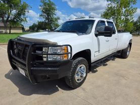 2010 CHEVROLET SILVERADO 3500 HD CREW CAB PICKUP V8, 6.6L TURBO DSL LTZ PICKUP 4D 8 FT