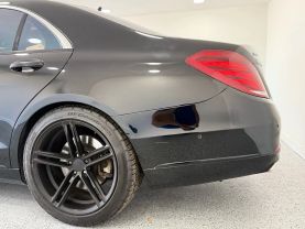 2014 MERCEDES-BENZ S-CLASS SEDAN V8, TWIN TURBO, 4.6 LITER S 550 SEDAN 4D