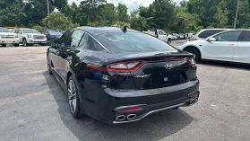 2019 Kia Stinger - Image 6