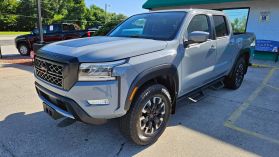 2023 Nissan Frontier Crew Cab - Image 1