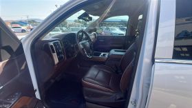 2018 CHEVROLET SILVERADO 1500 CREW CAB PICKUP V8, ECOTEC3, 6.2 LITER HIGH COUNTRY PICKUP 4D 5 3/4 FT