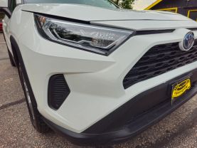 2022 TOYOTA RAV4 HYBRID SUV 4-CYL, HYBRID, 2.5 LITER XLE SPORT UTILITY 4D