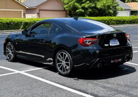 2017 TOYOTA 86 COUPE RAVEN AUTOMATIC - Capital City Auto