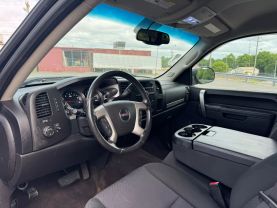 2013 GMC SIERRA 1500 CREW CAB PICKUP V8, FLEX FUEL, 5.3 LITER SLE PICKUP 4D 5 3/4 FT