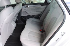 2018 Hyundai Sonata - Image 21
