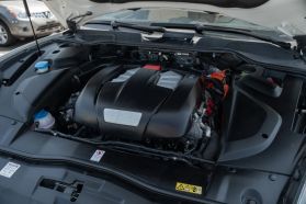 2018 PORSCHE CAYENNE SUV V6, SPRCHG, HYBRID, 3.0L S E-HYBRID SPORT UTILITY 4D