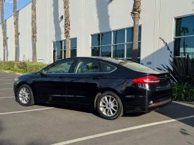 2017 FORD FUSION SEDAN 4-CYL, 2.5 LITER SE SEDAN 4D