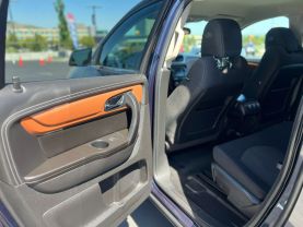2017 CHEVROLET TRAVERSE SUV V6, 3.6 LITER LT SPORT UTILITY 4D - The Auto Lot