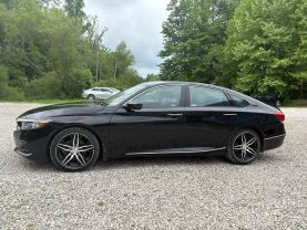 2021 HONDA ACCORD SEDAN 4-CYL, VTEC, TURBO, 2.0 LITER TOURING SEDAN 4D at T&T Repairables - used car dealership in Spencer, Indiana.