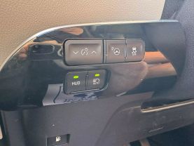 2019 TOYOTA PRIUS HATCHBACK 4-CYL, HYBRID, 1.8 LITER LIMITED HATCHBACK 4D