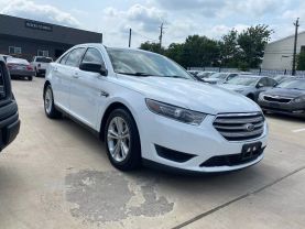 2015 FORD TAURUS SEDAN V6, 3.5 LITER SE SEDAN 4D at Motors On Wheels - used car dealership in Houston, Texas.