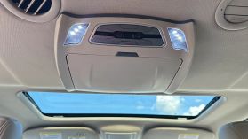 2016 Lincoln Navigator - Image 31