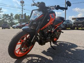 2023 KTM 200 DUKE SPORTBIKES - -