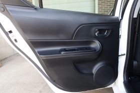 2016 TOYOTA PRIUS C HATCHBACK 4-CYL, HYBRID, 1.5 LITER TWO HATCHBACK 4D