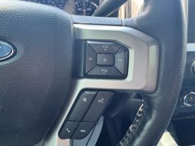 2019 FORD F250 SUPER DUTY CREW CAB PICKUP V8, TURBO DIESEL, 6.7 LITER LARIAT PICKUP 4D 6 3/4 FT