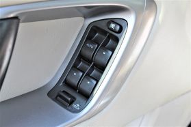 2006 SUBARU LEGACY SEDAN 4-CYL, 2.5 LITER I LIMITED SEDAN 4D