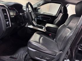 2016 RAM 1500 CREW CAB PICKUP V8, HEMI, 5.7 LITER LARAMIE PICKUP 4D 5 1/2 FT