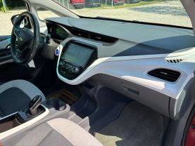 2017 CHEVROLET BOLT EV HATCHBACK ELECTRIC MOTOR LT HATCHBACK 4D at T&T Repairables - used car dealership in Spencer, Indiana.