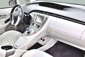 2013 TOYOTA PRIUS HATCHBACK 4-CYL, HYBRID, 1.8 LITER FIVE HATCHBACK 4D