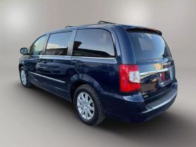 2016 CHRYSLER TOWN & COUNTRY