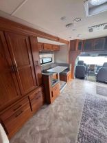 2017 JAYCO MELBOURNE - - 24M