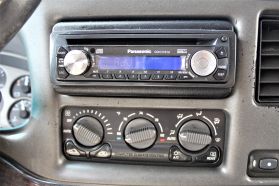 2001 GMC YUKON SUV V8, 6.0 LITER DENALI SPORT UTILITY 4D