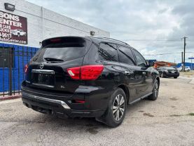 2017 NISSAN PATHFINDER