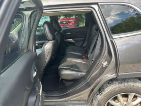 2018 JEEP CHEROKEE SUV V6, 3.2 LITER LIMITED SPORT UTILITY 4D at T&T Repairables - used car dealership in Spencer, Indiana.