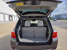 2009 Toyota Highlander - Image 12