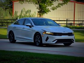 2021 KIA K5 SEDAN 4-CYL, TURBO, 1.6 LITER LXS SEDAN 4D