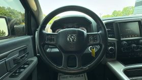 2016 RAM 1500 CREW CAB
