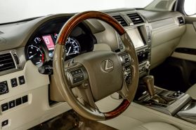 2017 LEXUS GX SUV V8, 4.6 LITER GX 460 SPORT UTILITY 4D