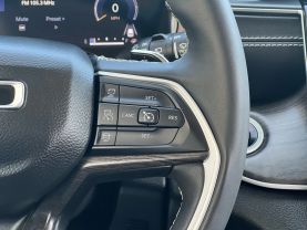 2023 JEEP GRAND CHEROKEE SUV V6, VVT, 3.6 LITER LIMITED SPORT UTILITY 4D - The Auto Lot