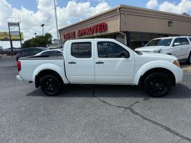2019 NISSAN FRONTIER CREW CAB PICKUP WHITE AUTOMATIC - Budget Used Car Sales
