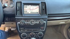 2014 Land Rover Lr2 - Image 11