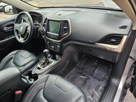 2017 JEEP CHEROKEE SUV V6, 3.2 LITER LIMITED SPORT UTILITY 4D
