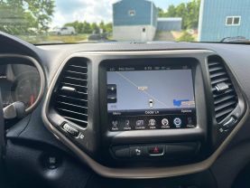 2018 JEEP CHEROKEE SUV V6, 3.2 LITER LIMITED SPORT UTILITY 4D at T&T Repairables - used car dealership in Spencer, Indiana.