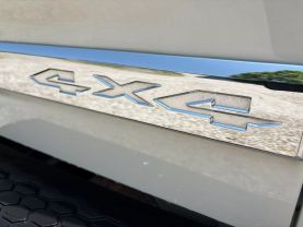 2016 RAM 2500 CREW CAB PICKUP V8, HEMI, 6.4 LITER LARAMIE LIMITED PICKUP 4D 6 1/3 FT at T&T Repairables - used car dealership in Spencer, Indiana.