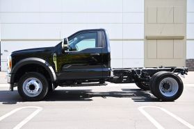 2023 FORD F450 SUPER DUTY REGULAR CAB & CHASSIS CAB CHASSIS V8, 7.3 LITER XLT CAB & CHASSIS 2D